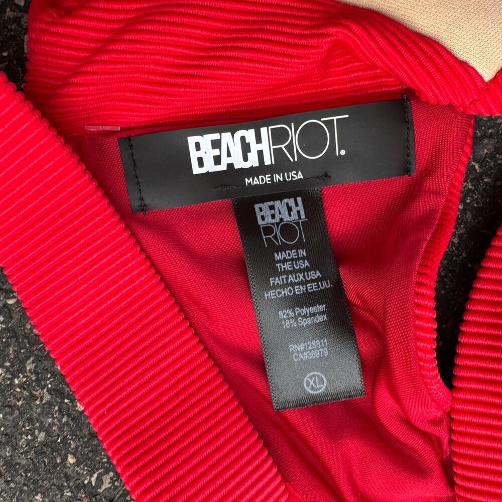 Beach Riot Red Knot Front Bikini Top - Picture 8 of 11